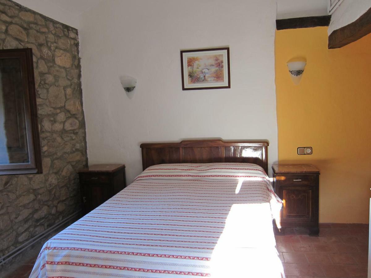 Mas El Llach La Vall de Bianya Exterior photo